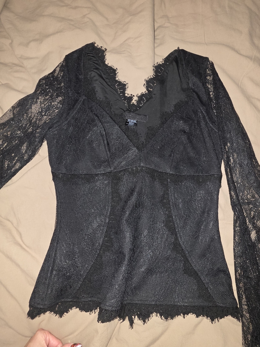 La Femme En Noir M La Sorcerie Lace Top - Picture 6 of 10
